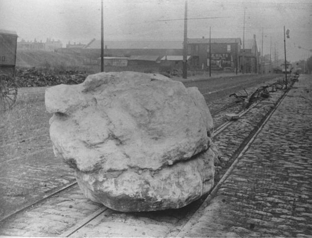 Boulder on tracks